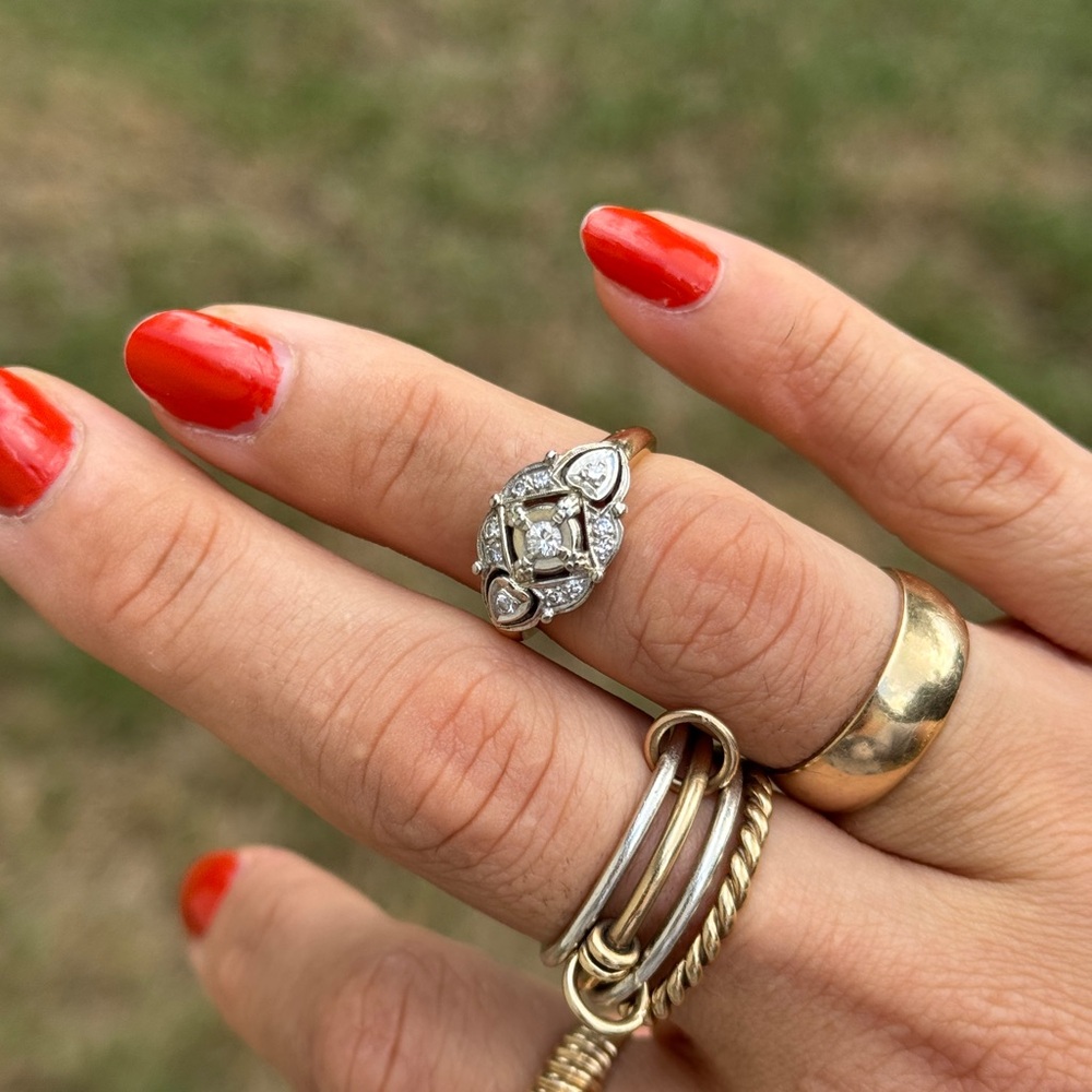 Antique art deco 14k yellow gold diamond ring, Sz 6.75